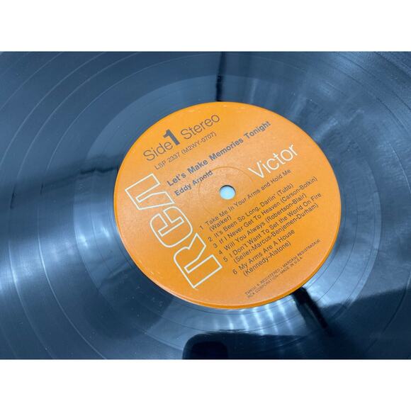 Eddy Arnold "Let's Make Memories Tonight" Vinyl LP, RCA Victor LPM 2337 - Picture 5 of 7